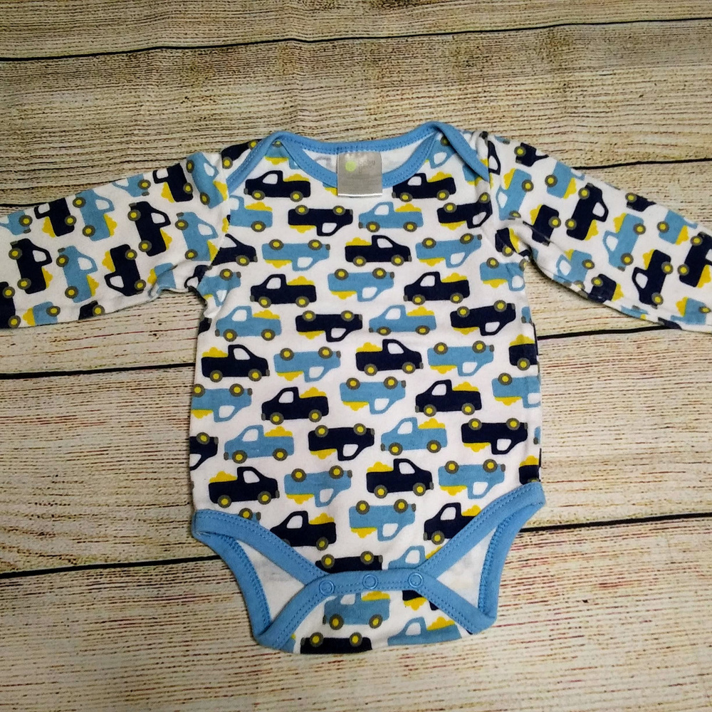 Infant Boy Truck Long Sleeve Onsie 3-6 month
